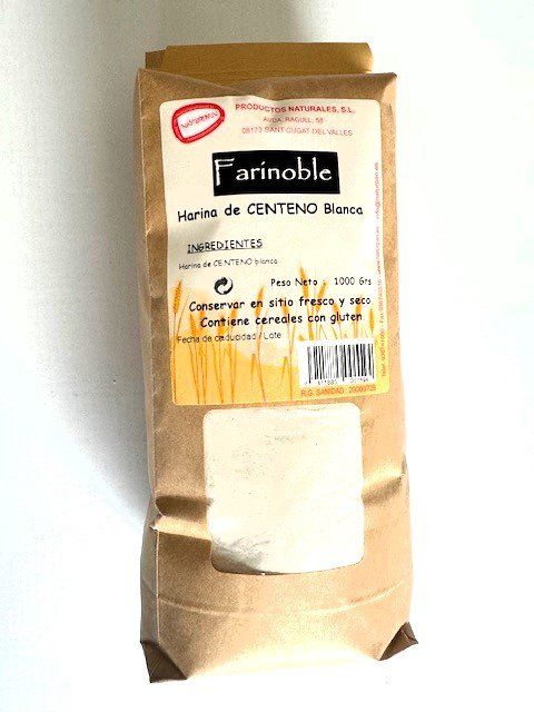 2024 foto harina de centeno blanca