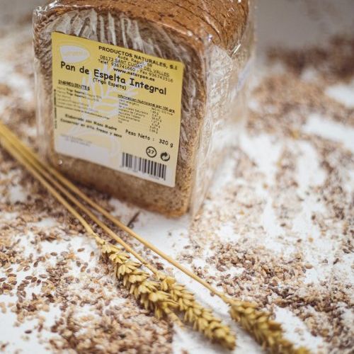 pan de espelta cortado